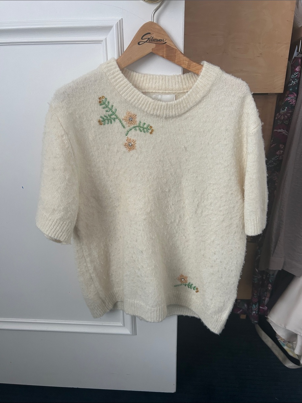 Zara kids Cream Floral Embroidered Short-Sleeve Sweater size 12